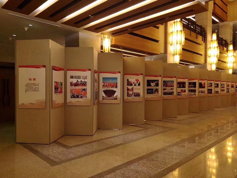 灰色無(wú)縫掛畫(huà)展板